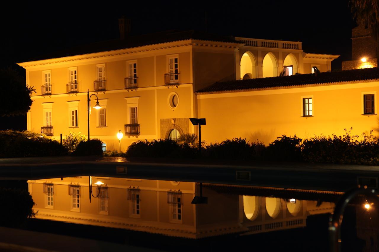 Hotel Palazzo Del Capo Cittadella del Capo Exterior foto